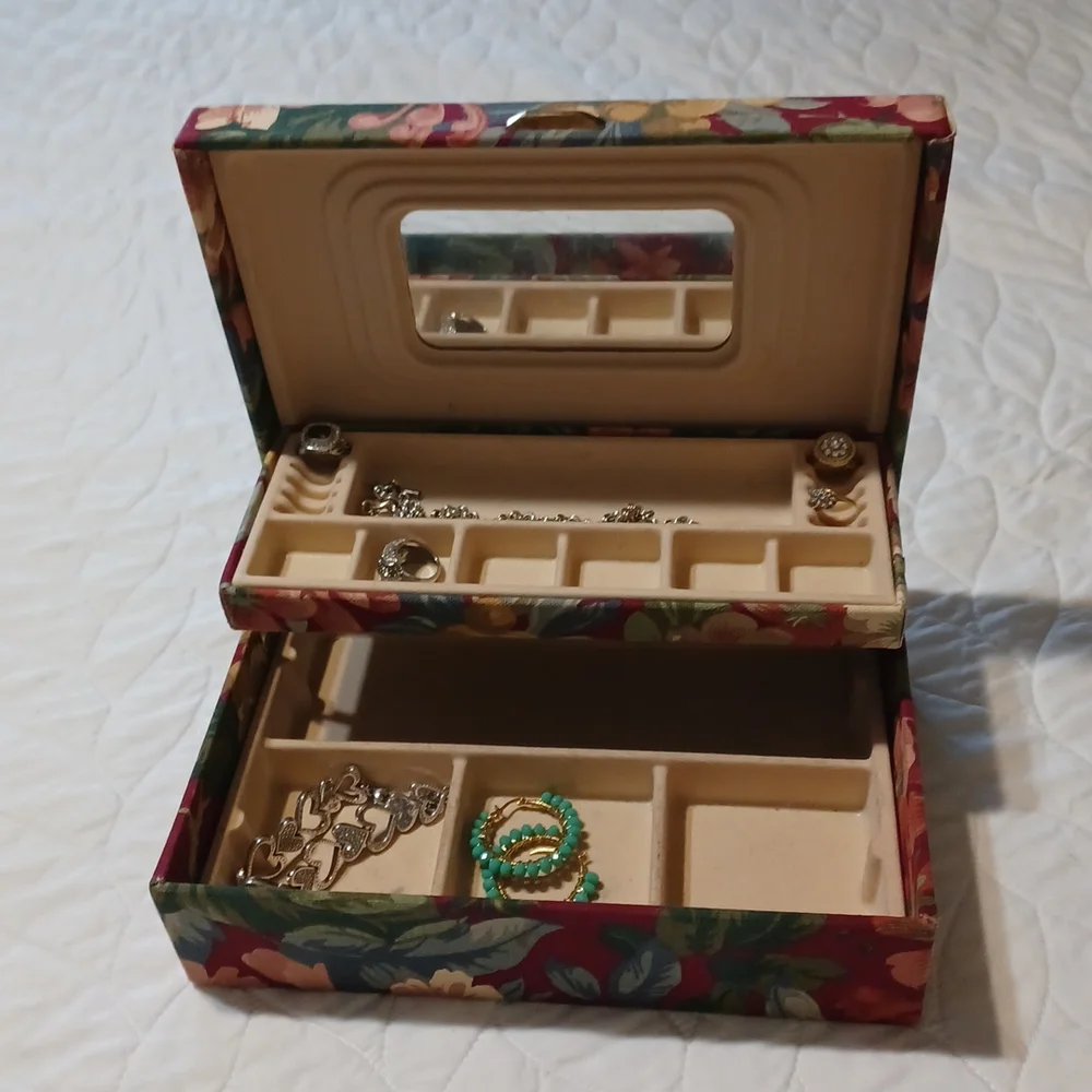 jeweler